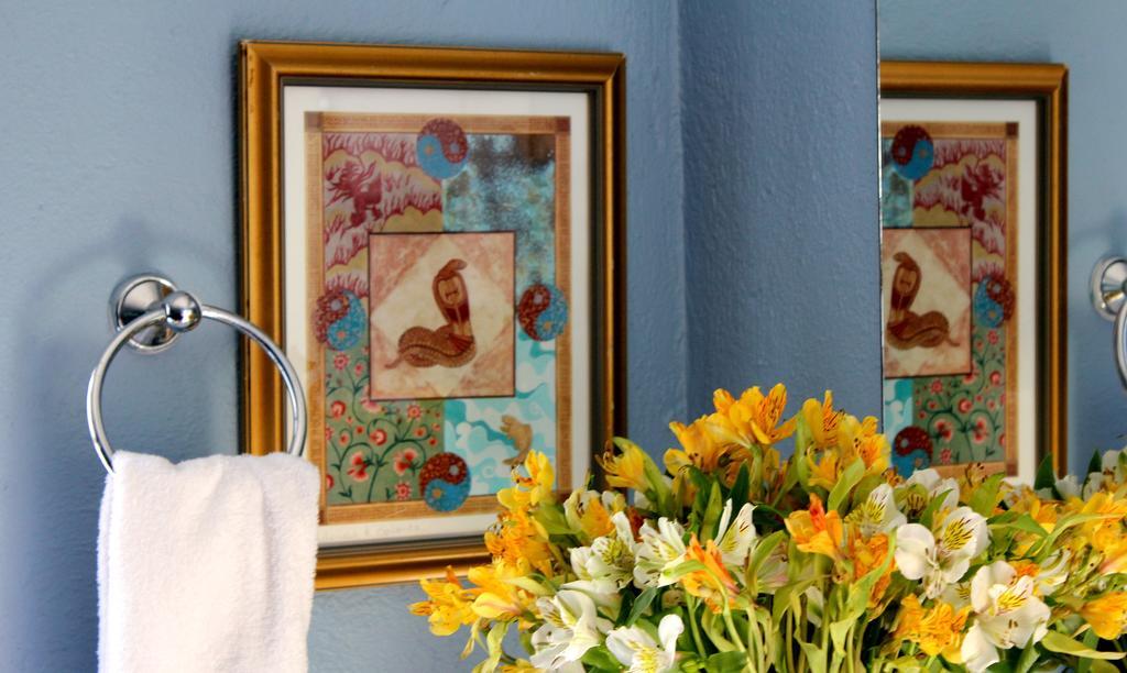 Bed and breakfast Lifepath Center