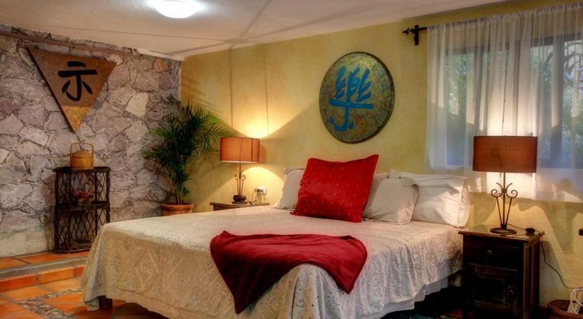 Lifepath Center 2* San Miguel de Allende